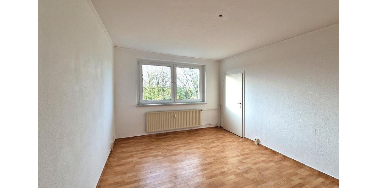 Etagenwohnung Neubrandenburg Datzeberg - 2 Zimmer, 42 m&sup2;, 235&euro; | Angebot:26662998