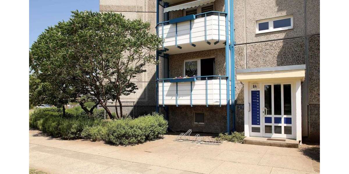 Etagenwohnung Neubrandenburg Reitbahnviertel - 3 Zimmer, 62 m&sup2;, 271&euro; | Angebot:27045918