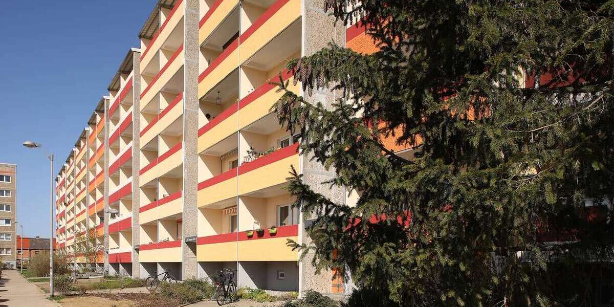 Etagenwohnung Neubrandenburg Ihlenfelder Vorstadt - 3 Zimmer, 63 m&sup2;, 314&euro; | Angebot:27143010