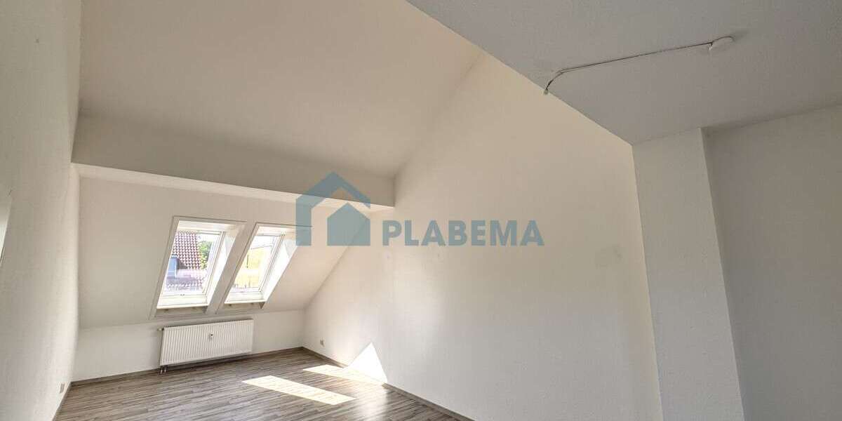 Etagenwohnung Neubrandenburg Lindenberg Süd - 3 Zimmer, 95 m&sup2;, 986&euro; | Angebot:27266317