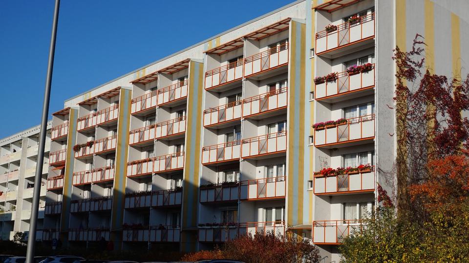 Etagenwohnung Stavenhagen - 3 Zimmer, 63 m&sup2;, 348&euro; | Angebot:26338735