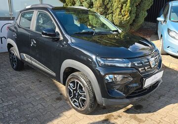 Dacia Spring 27.000 km 10.990 &euro; Neubrandenburg 17036