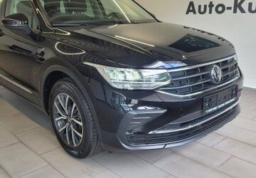 VW Tiguan 42.238 km 27.900 &euro; Neustrelitz 17235